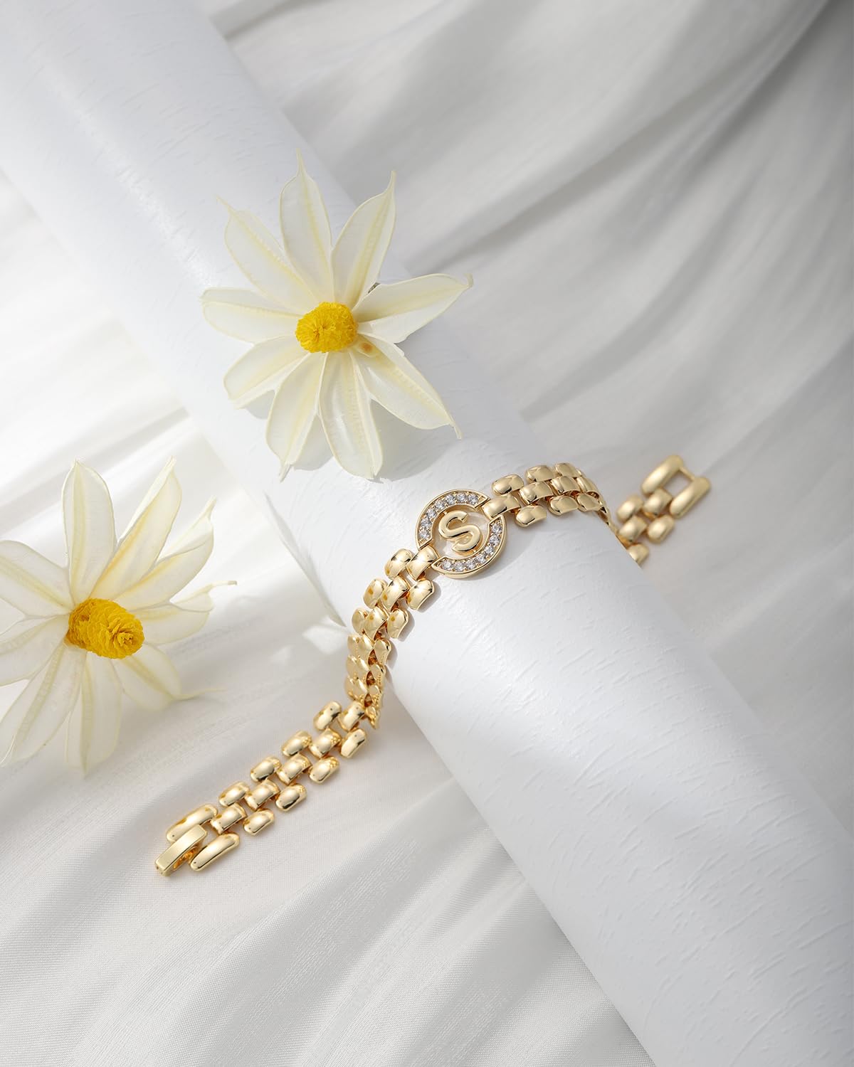 WEDDINEN Initial Bracelet,14K Gold Plated Letter Bracelets for Women, Thick Bangle Wrist Gold Alphabet Bracelet for Women, Christmas Gifts for Women Jewelry Initial D Charm Chain