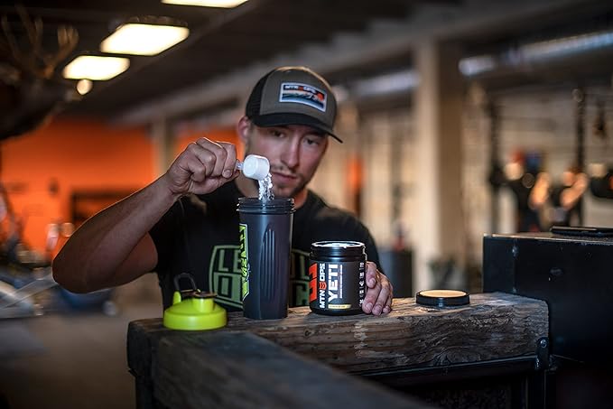 MTN OPS Yeti Pre-Workout Powder Energy Drink with Creatine, 200mg Caffeine & BCAAs with Beta Alanine, 30-Serving Tub, Tiger's Blood