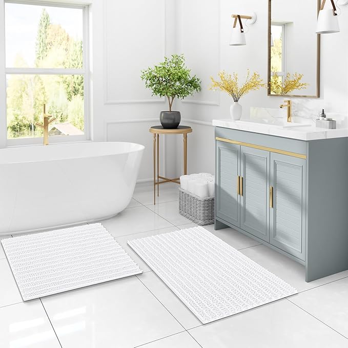 Arotive Luxury Chenille Bathroom Rug Mat, Extra Soft Thick Absorbent Shaggy Bath Rugs, Non-Slip Machine Wash Dry, Plush Bath Mats for Bathroom, Shower and Tub, 30x20, White