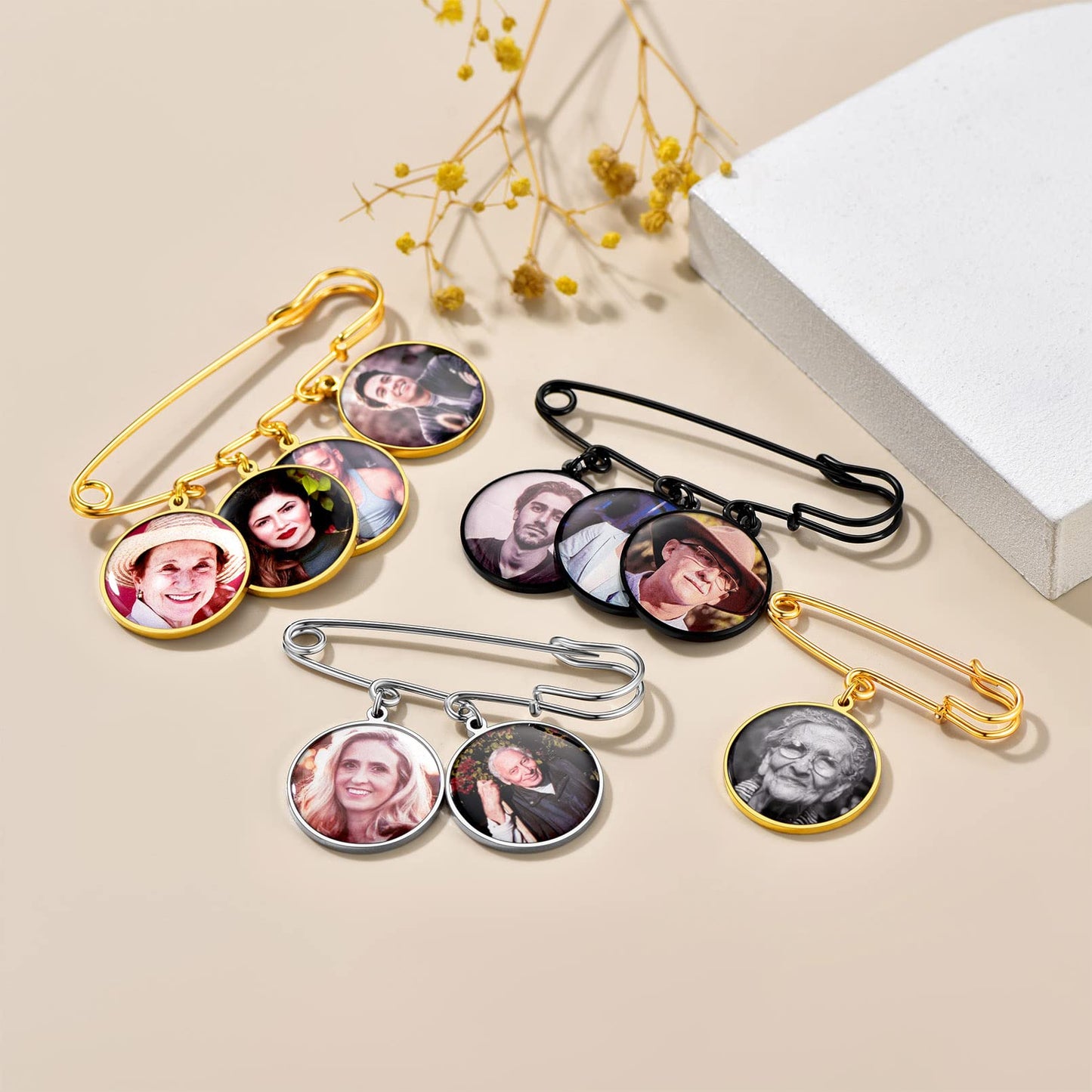 Custom4U Custom Bouquet Charms for Wedding Memory Round Brooch Pins Photo Charm for Women Men