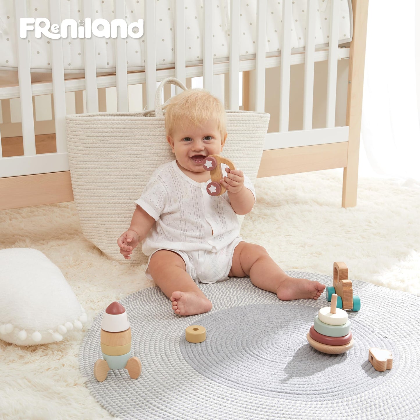 FReniland Wooden Montessori Toys, 4-Piece Wooden Baby Toy, Rainbow Stacking Ring,Car Push and Pull Toy, Rocket Stacking Ring Babys Toys,Newborn Baby Gift Sets for Boys and Girls