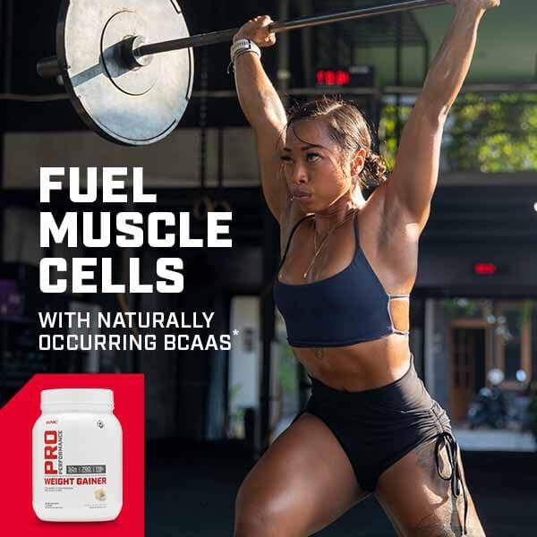 GNC Pro Performance Weight Gainer Protein Powder, 50g Protein, High Calorie, 700 Calories, Supports Mass and Muscle Recovery, MCT, BCAA, 3rd Party Tested, Vanilla Ice Cream, 6 Servings, 2.5 lbs