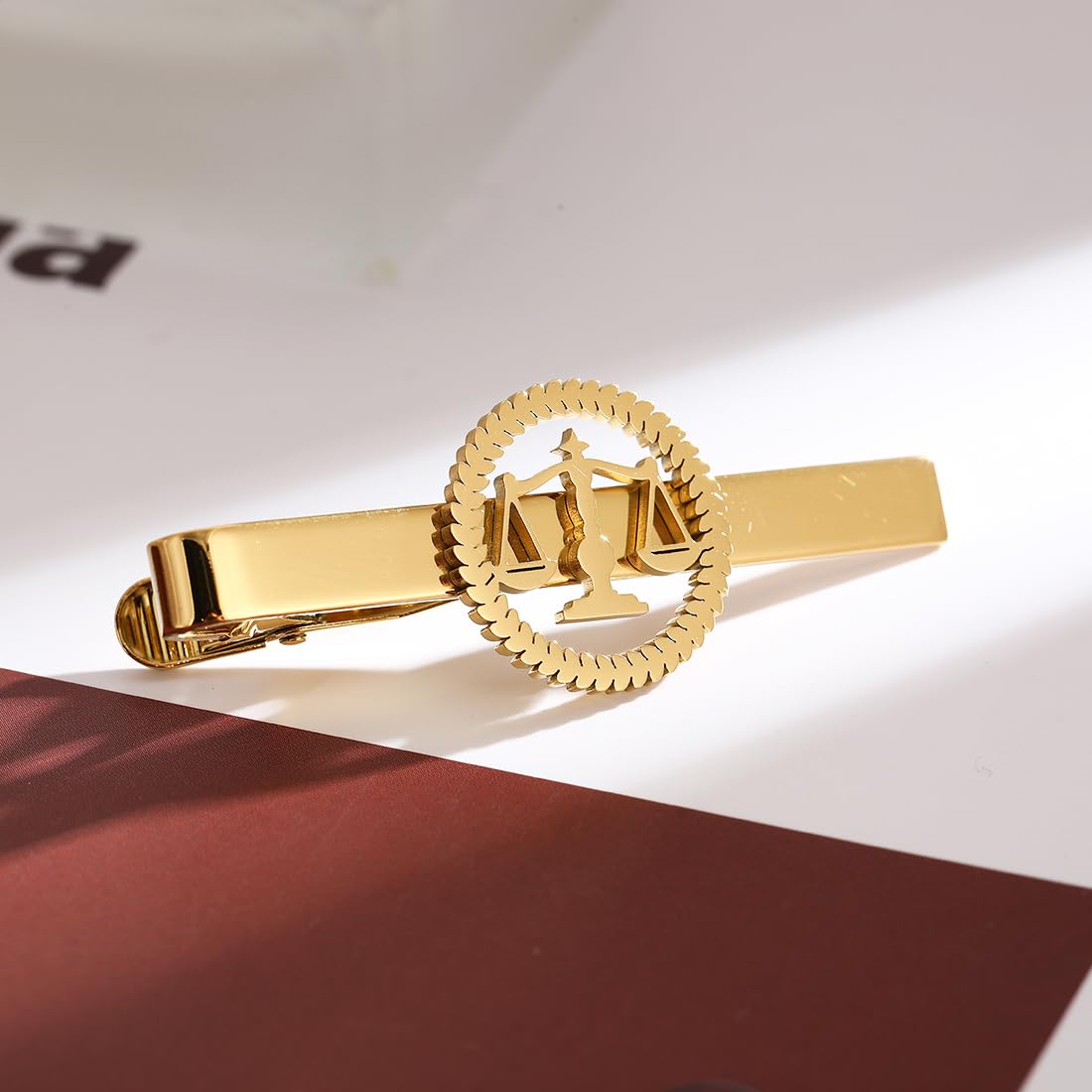 Metal Balance Badges Suit Brooch Libra Scales Brooches For Men (silver tie clip)