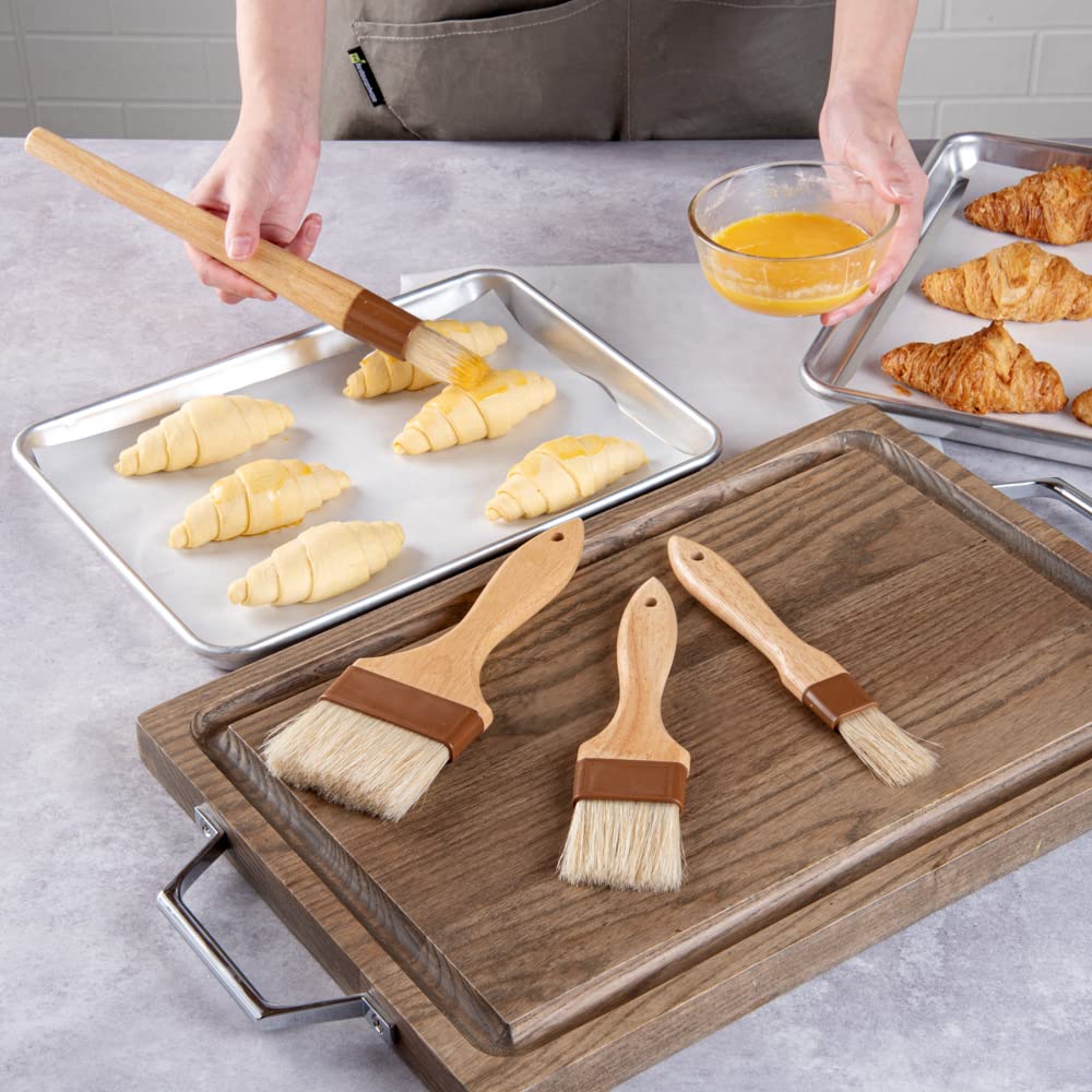 Restaurantware-Pastry Tek Wide Buttering Brush Set, 1 Set of 4 Boar Bristle Pastry Brushes - Hardwood Handle, Sturdy Ferrule, Wood Basting Brushes, Built-In Hanging Hole, For Glazing And Basting