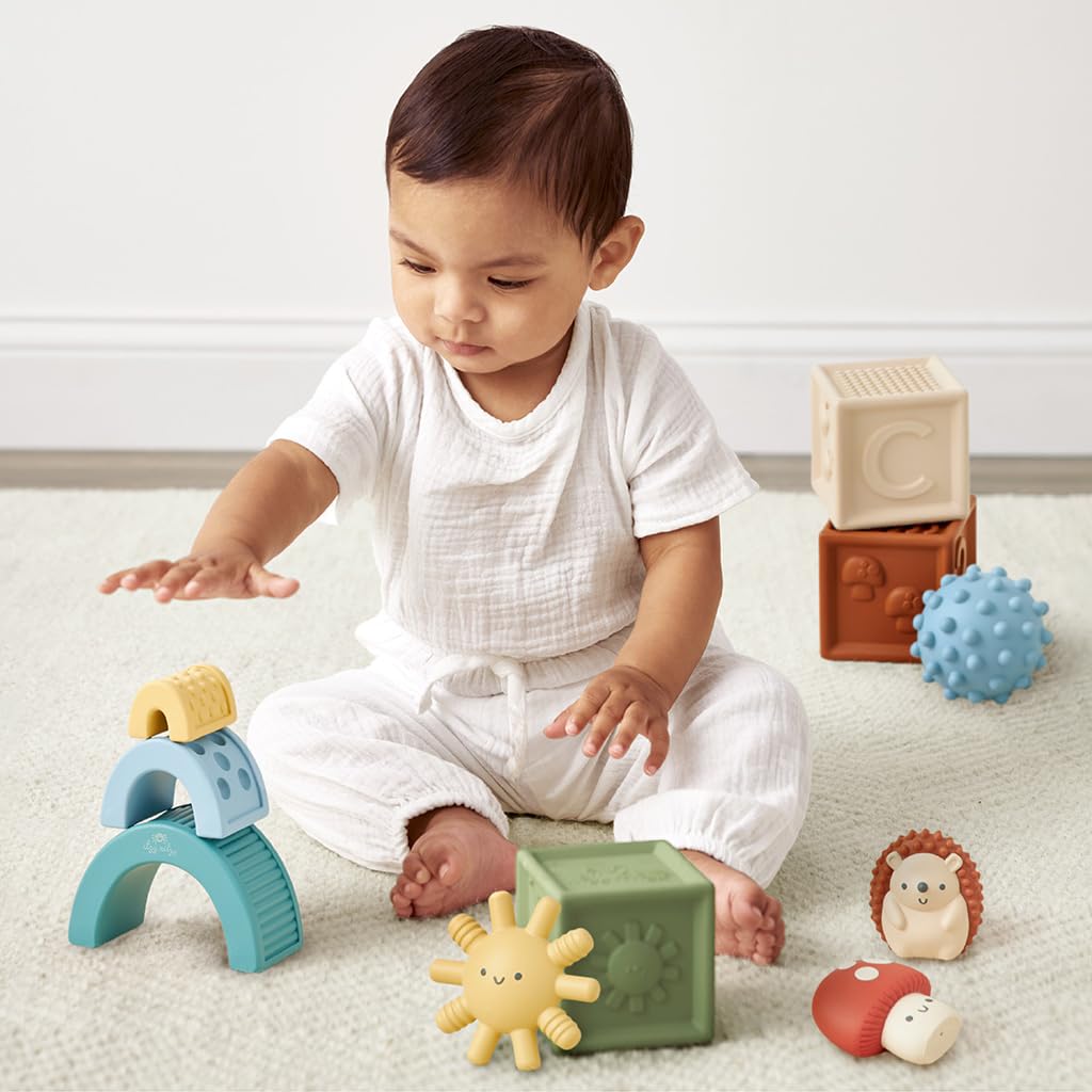 Itzy Ritzy Sensory Blocks Set - Baby Building Blocks 10-Piece Set - Features Soft & Textured Characters - Sensory Toy for Babies & Toddlers Aged 0 Months and Up