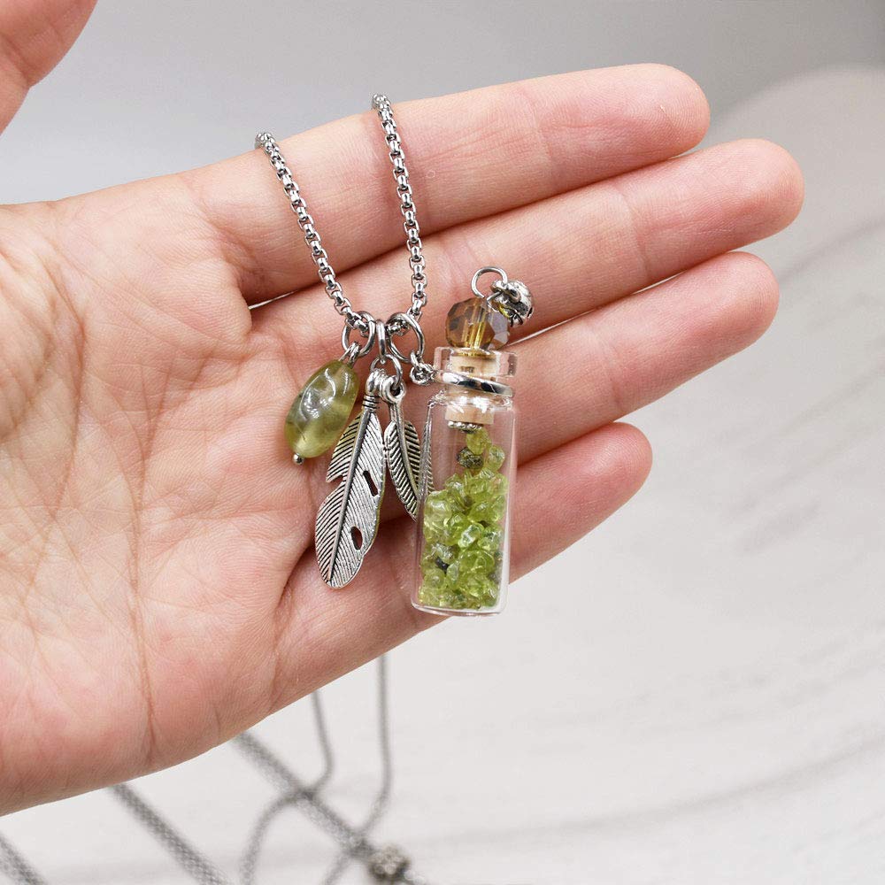 CoolDIY Aromatherapy Essential Oil Diffuser Necklace Stainless Steel Chain Pendant Necklace Perfume Diffuser Glass Vial with Crystal stone (Green)