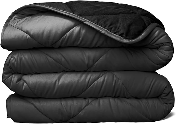 ViscoSoft Essentials Reversible Down Alternative Quilted Comforter with Corner Tabs–All-Season, Plush Microfiber Fill, Machine Washable (Black/Gray, Full)