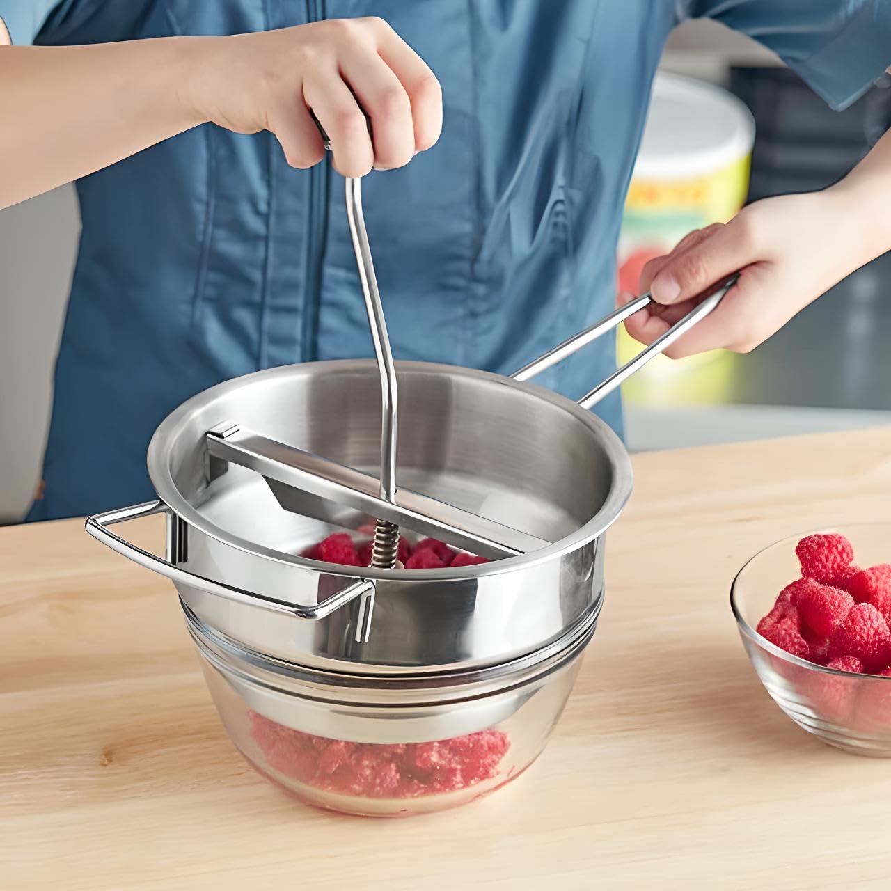 OCS Parts Pro Series Stainless Steel 2-Quart Food Mill with 3 Milling Discs | Rotary Food Mill for Purees, Applesauce, Jam, Baby Food, Tomato Sauce Mashed Potatoes and More
