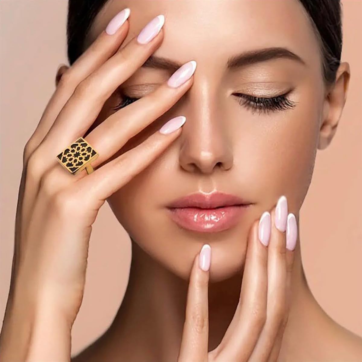 QUNQINLI French Tip Press on Nails Short Oval Fake Nails Press ons Nail Art Tips with 3D Lemon Flowers Design Pink Gradient False Nails Full Cover Nude Glossy Glue on Nails for Women 24 Pcs