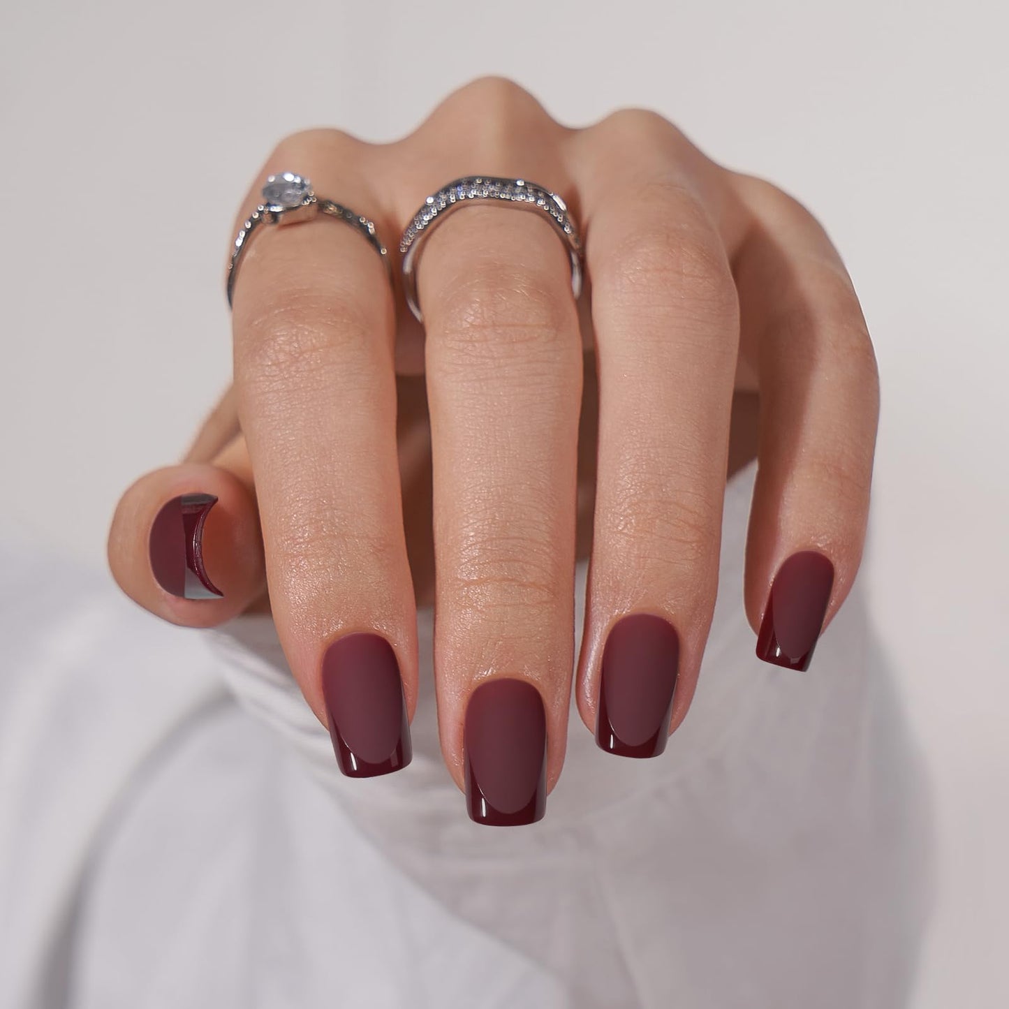 BTArtbox Press on Nails Short Square - Dark Red Nails with Glossy French Tips in a Matte Finish, Soft Gel Fake Nails Glue On Nails in 16 Sizes for Christmas, Hot Love & Cozy Cocoa