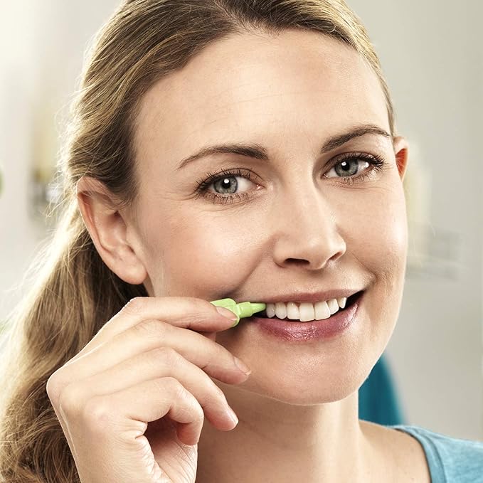 TePe Interdental Brush Extra Soft, Supersoft Dental Brush for Teeth Cleaning, Pack of 8, 0.8 mm, Large Gaps, Green, Size 5