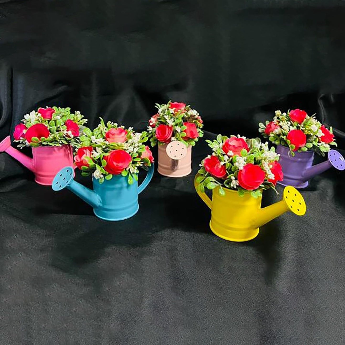 Watering Can, 1L Metal Flower Garden Watering Can, Lightweight Durable Decorative Gardening Tool for Outdoor Indoor Plants Lawn Garden (Pink)