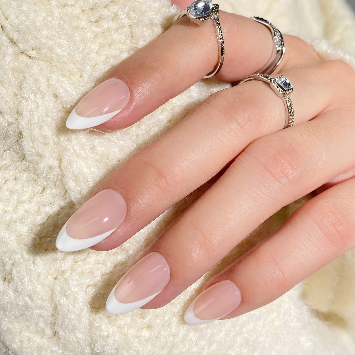 BTArtbox Press on Nails Short Square - Dark Red Nails with Glossy French Tips in a Matte Finish, Soft Gel Fake Nails Glue On Nails in 16 Sizes for Christmas, White French & Cozy Cocoa