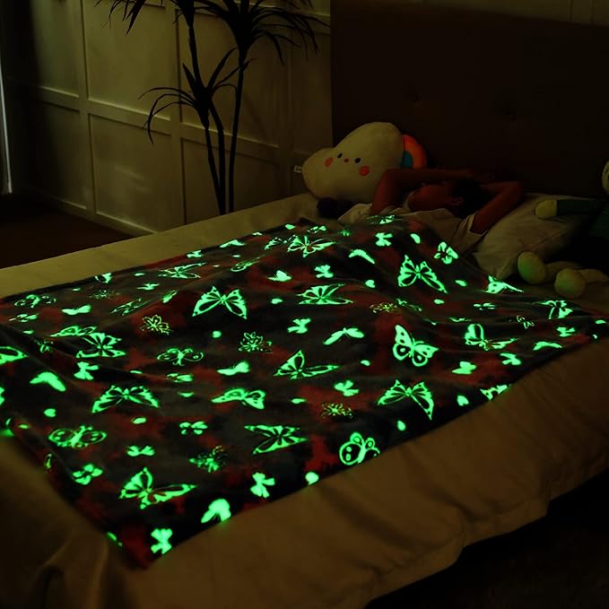 SOCHOW Butterfly Glow in The Dark Blanket for Daughters, Toys for 3-10 Year Old Birthday Presents, Soft Cozy Flannel Throw Blanket for Preteens Teens, Purple 50 x 60 Inches