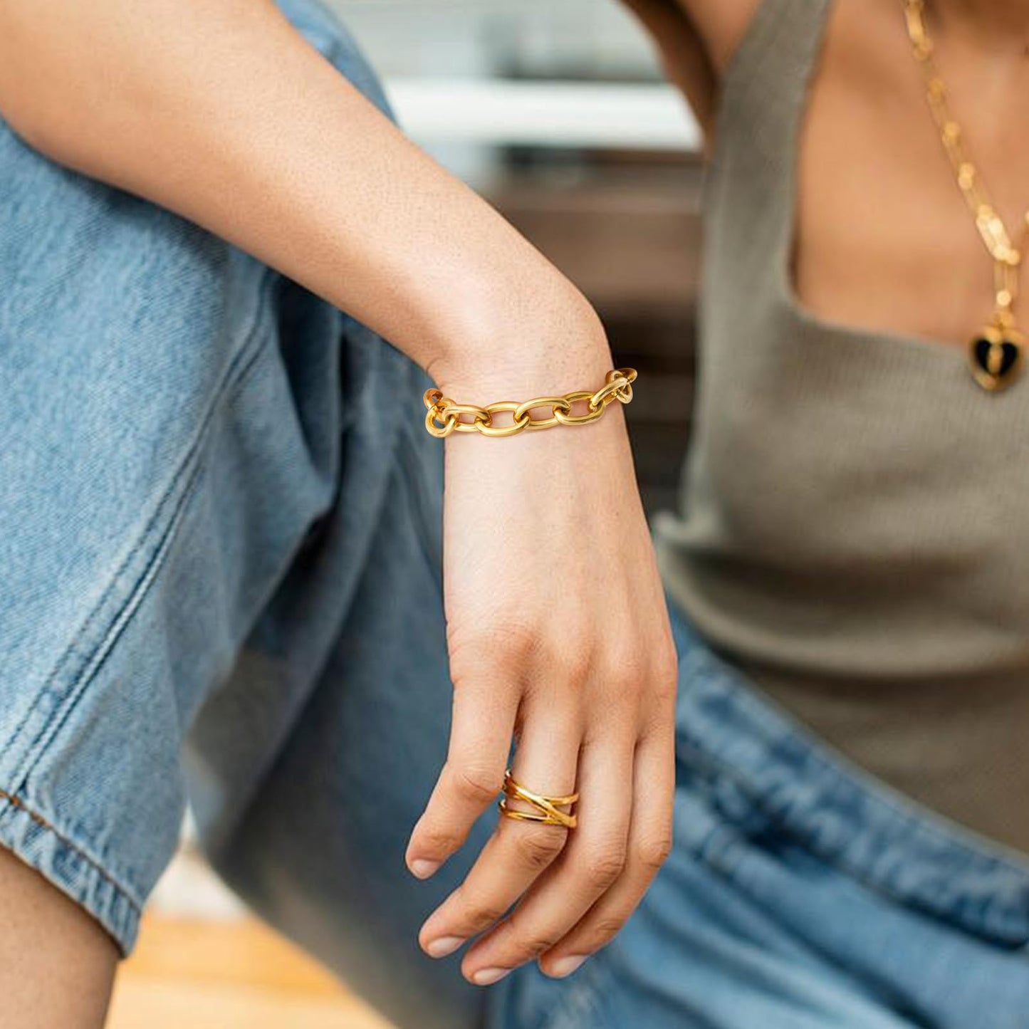Chunky Gold Bracelets for Women - 18K Gold Plated Cuban Link Bracelet, Stainless Steel Non-tarnish Personality Thick Chain Trendy Jewelry Gifts, Christmas Valentines Party Birthday Gift for Girlfriend
