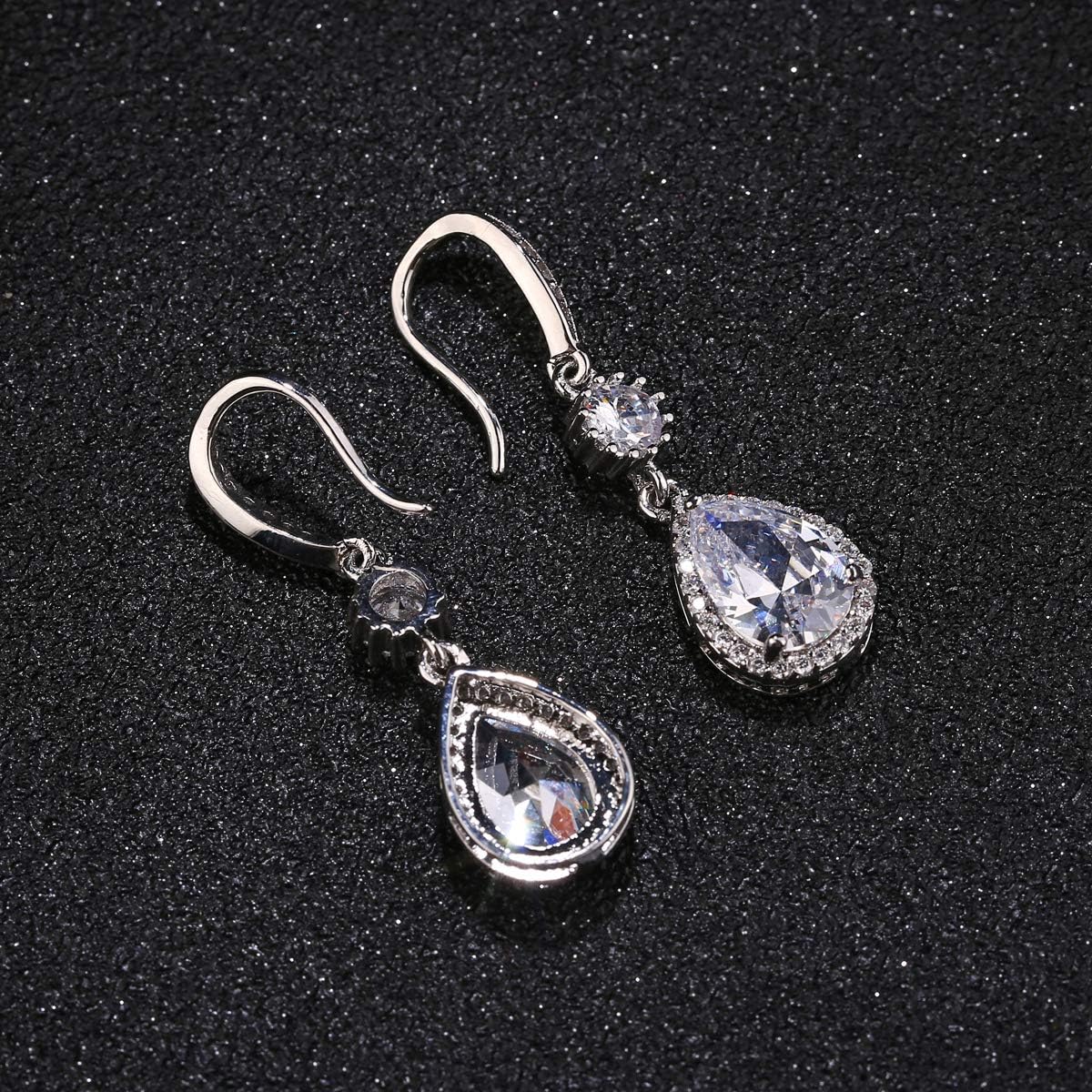 AMYJANE Bridal Jewelry Set for Wedding - Teardrop Silver Cubic Zirconia Crystal Drop Earrings and Necklace Set for Bride Bridesmaids Mother of Bride Prom Party