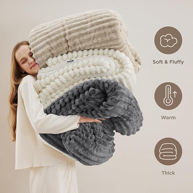 Bedsure Sherpa Blanket King Size for Bed - Super Soft, Cozy Fleece Thick Warm Blanket for Winter, GentleSoft Home Room Decor, Black, 108x90 Inches