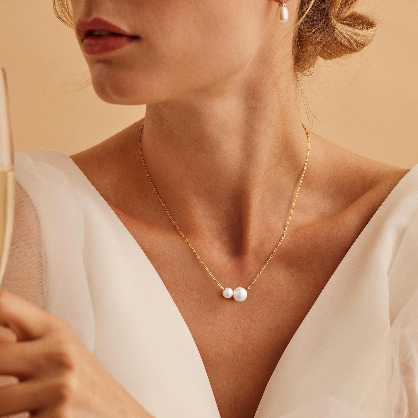 Fimhut Gold Pearl Necklaces for Women Trendy,Fashion Accessory 18K Gold Plated Dainty Necklace Simple Layered Pearl Necklaces for Women Trendy Wedding Birthday Jewelry