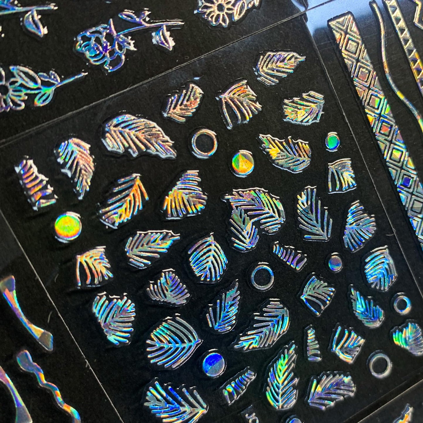 30 Sheet Aurora Star Nail Art Stickers Silver 3D Self-Adhesive Laser Line Nail Decals Holographic Sliver Nail Stickers for Shiny Design Acrylic Nail Supplies DIY Decoration for Women Girls
