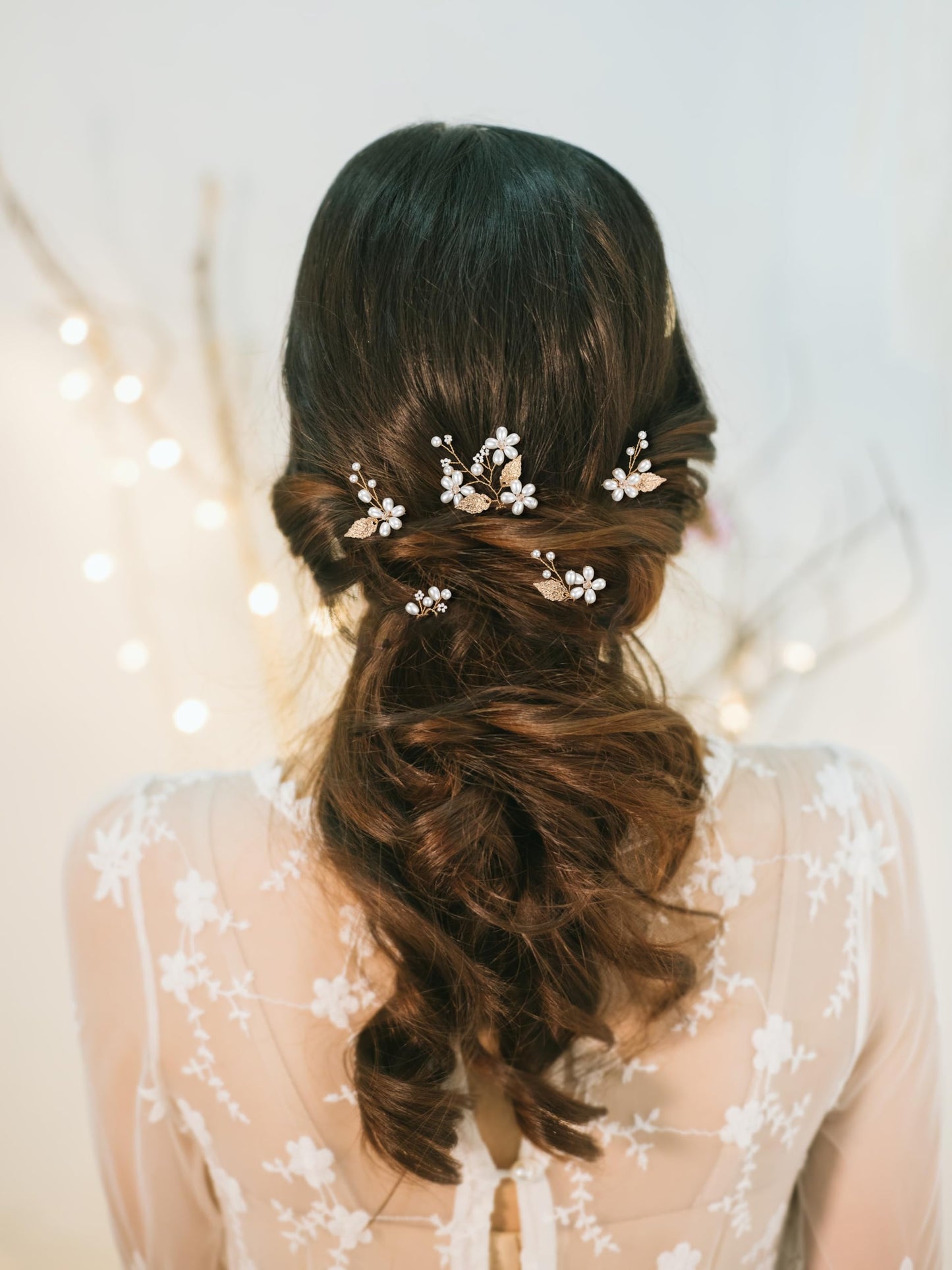 SWEETV 7 Pieces Bride Hair Accessories Pearl Wedding Hair Pins Leaf Bridal Hair Piece Vintage Hair Headpiece Leaf Hair Clips Jewelry for Women Bridesmaids Brides Flower Girls