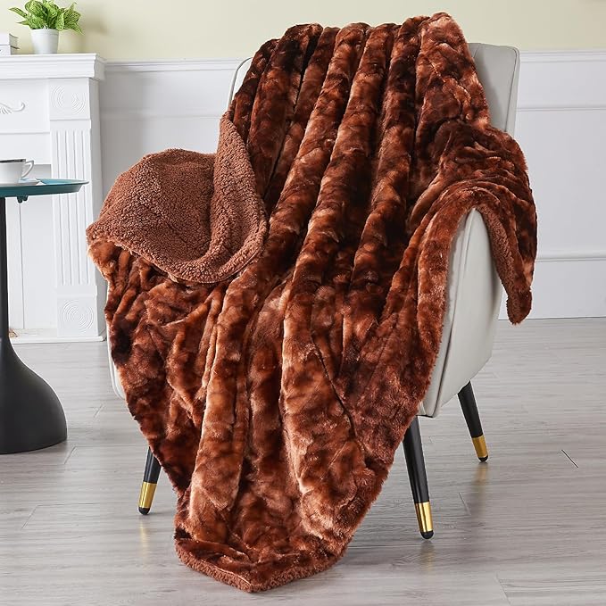 NEWCOSPLAY Super Soft Faux Fur Throw Blanket for Couch Tie-dye Dark Brown Sherpa Fuzzy Plush Warm Blanket for Sofa Bed (Tie-dye Dark Brown, Throw(40"x50"))