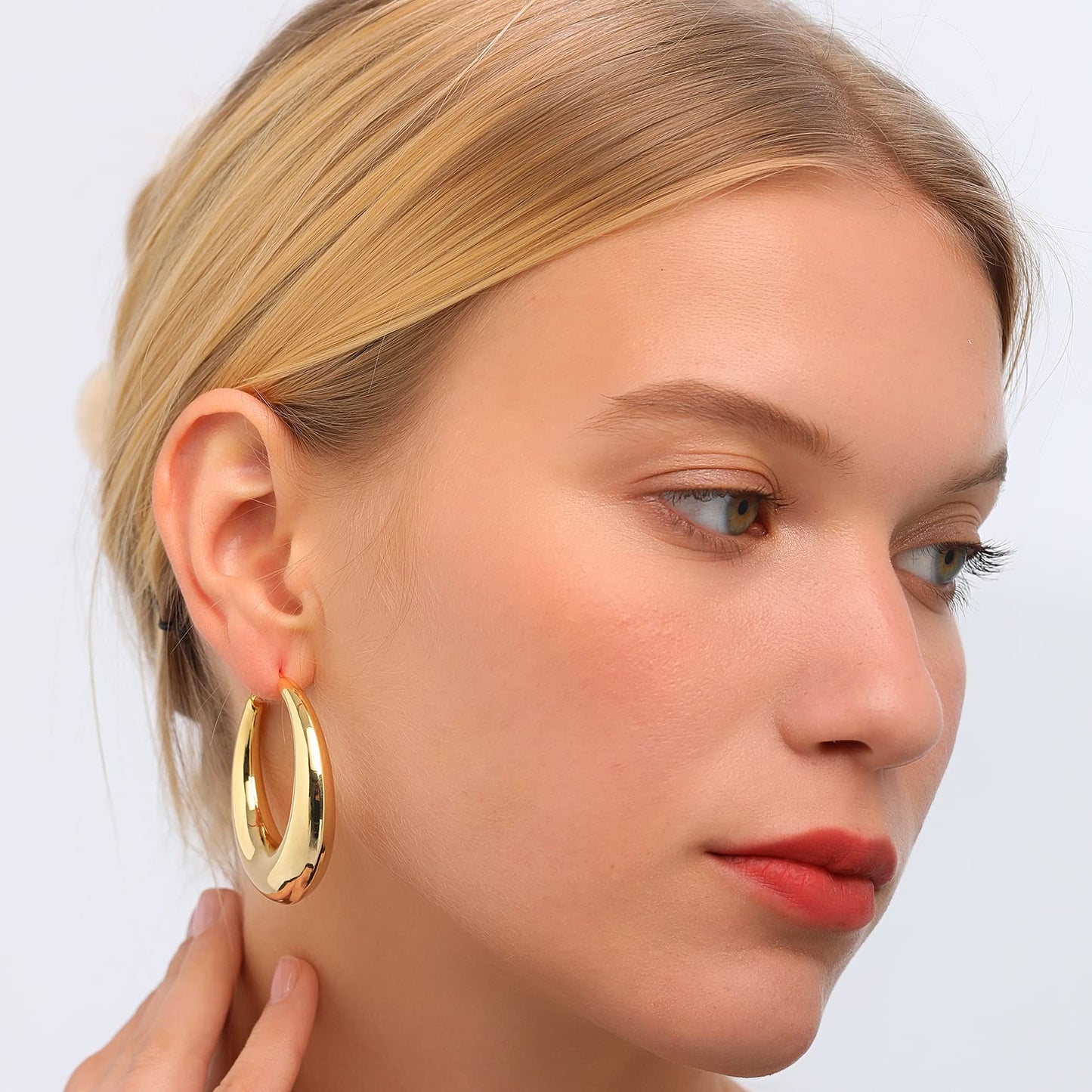 PABBEU Chunky Gold Hoop Earrings for Women, Lightweight 14k Golden Plated Hoops Earrings, Hypoallergenic 925 Oval Golds Hoops Earrings, Thick Gold Hoop Earrings for Women Gifts (40mm)
