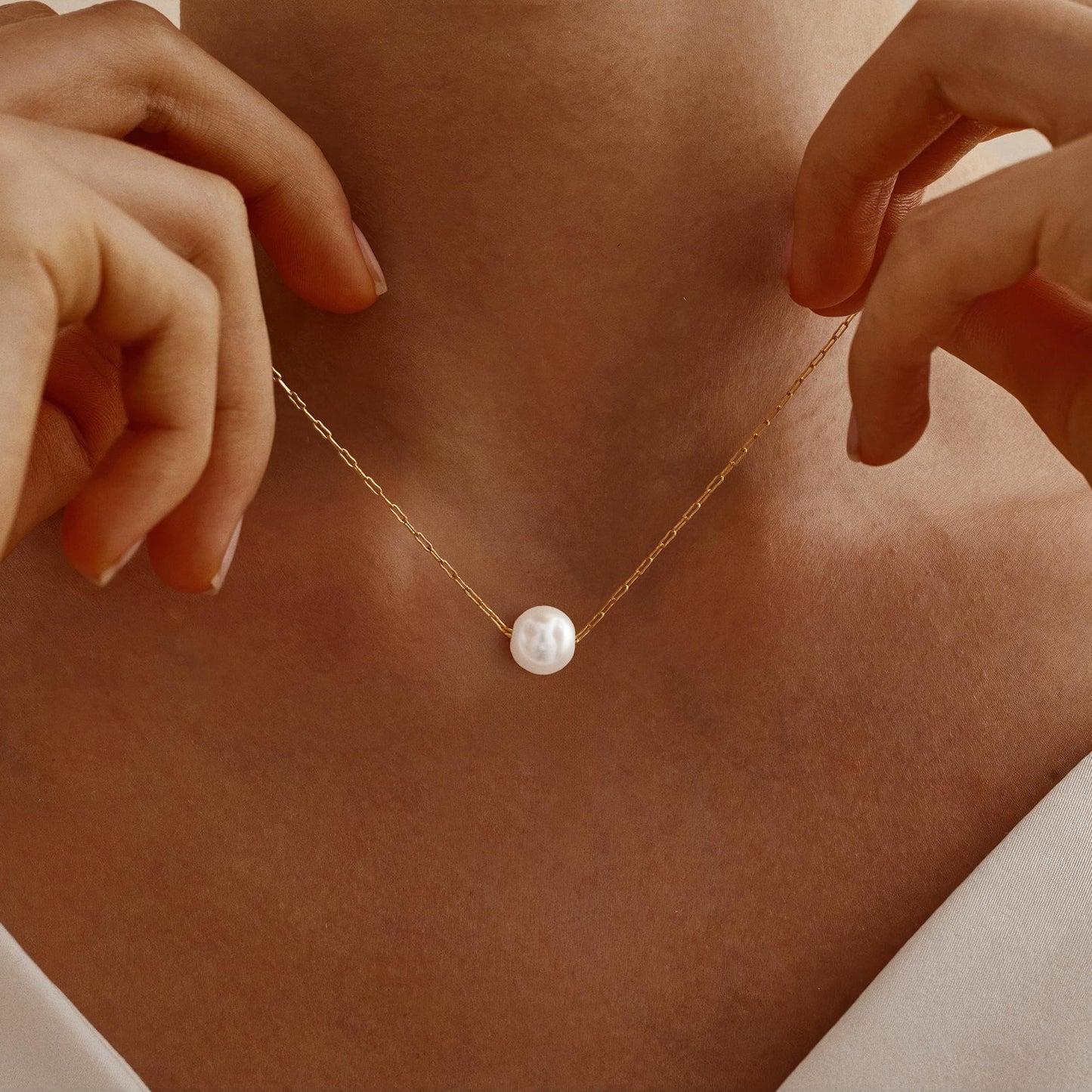 Fimhut Gold Pearl Necklaces for Women Trendy,Hypoallergenic 18K Gold Plated Dainty Necklace Simple Layered Pearl Necklaces for Women Trendy Wedding Birthday Jewelry