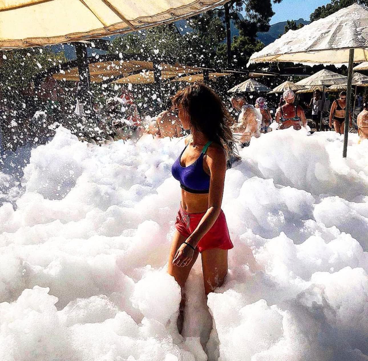 1200W Party Foam Machine,Summer Pool Water Toys for Kids & Adults, Bubble Machine with 3pcs Foam Granules and Water Tank, Holiday & Birthday Girls & Boys, Business Celebrations, Outdoor Party Events
