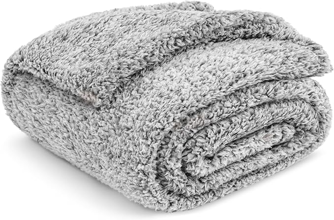 PAVILIA Sherpa Bed Blanket King Size, Heather Grey Plush Soft Cozy Blanket for Bed, Fluffy Lightweight Microfiber, Fuzzy All Season Blanket, 90x108 King