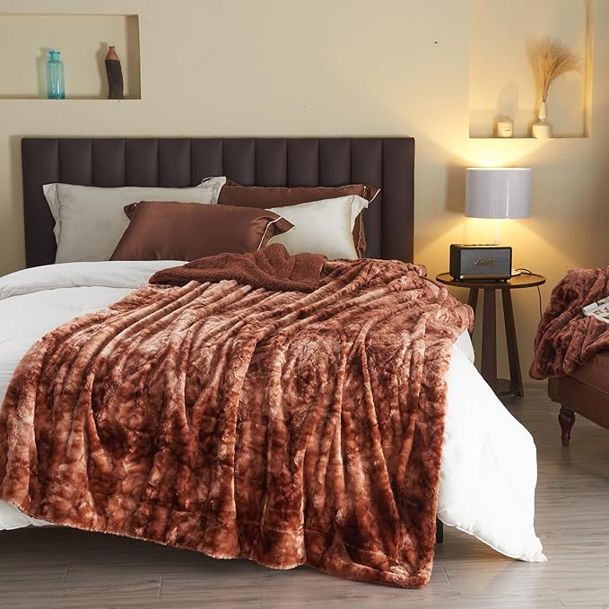 NEWCOSPLAY Super Soft Faux Fur Throw Blanket for Couch Tie-dye Dark Brown Sherpa Fuzzy Plush Warm Blanket for Sofa Bed (Tie-dye Dark Brown, Throw(40"x50"))