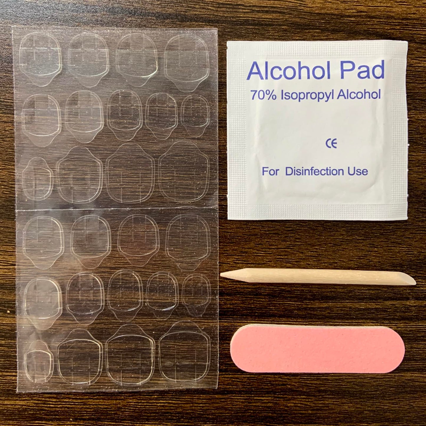 Ombre French Press On Nails Short - IKISKT Fashion Acrylic False Nails, Glue On Nails with Glue Sticker,Fit Perfectly & Natural Stick On Nails - 24PCS Soft UV Gel Fake Nails Kit, Gradient White