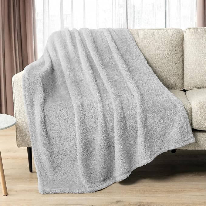 PAVILIA Sherpa Bed Blanket King Size, Light Grey Plush Soft Cozy Blanket for Bed, Fluffy Lightweight Microfiber, Fuzzy All Season Blanket, 90x108 King