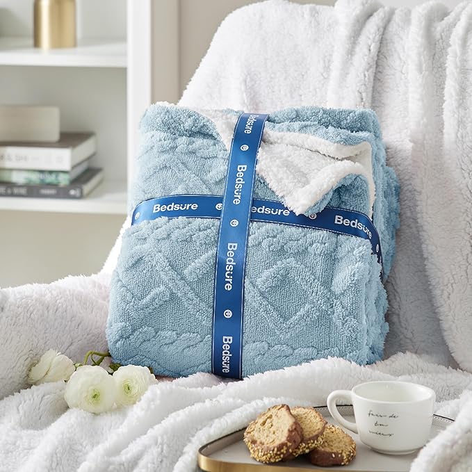 Bedsure Sherpa Queen Size Blanket for Bed - GentleSoft Fleece Fluffy & Cozy Cable Jacquard Tufted for Women Gift, Thick and Warm Blankets for Winter, Blue, 90x90 Inches