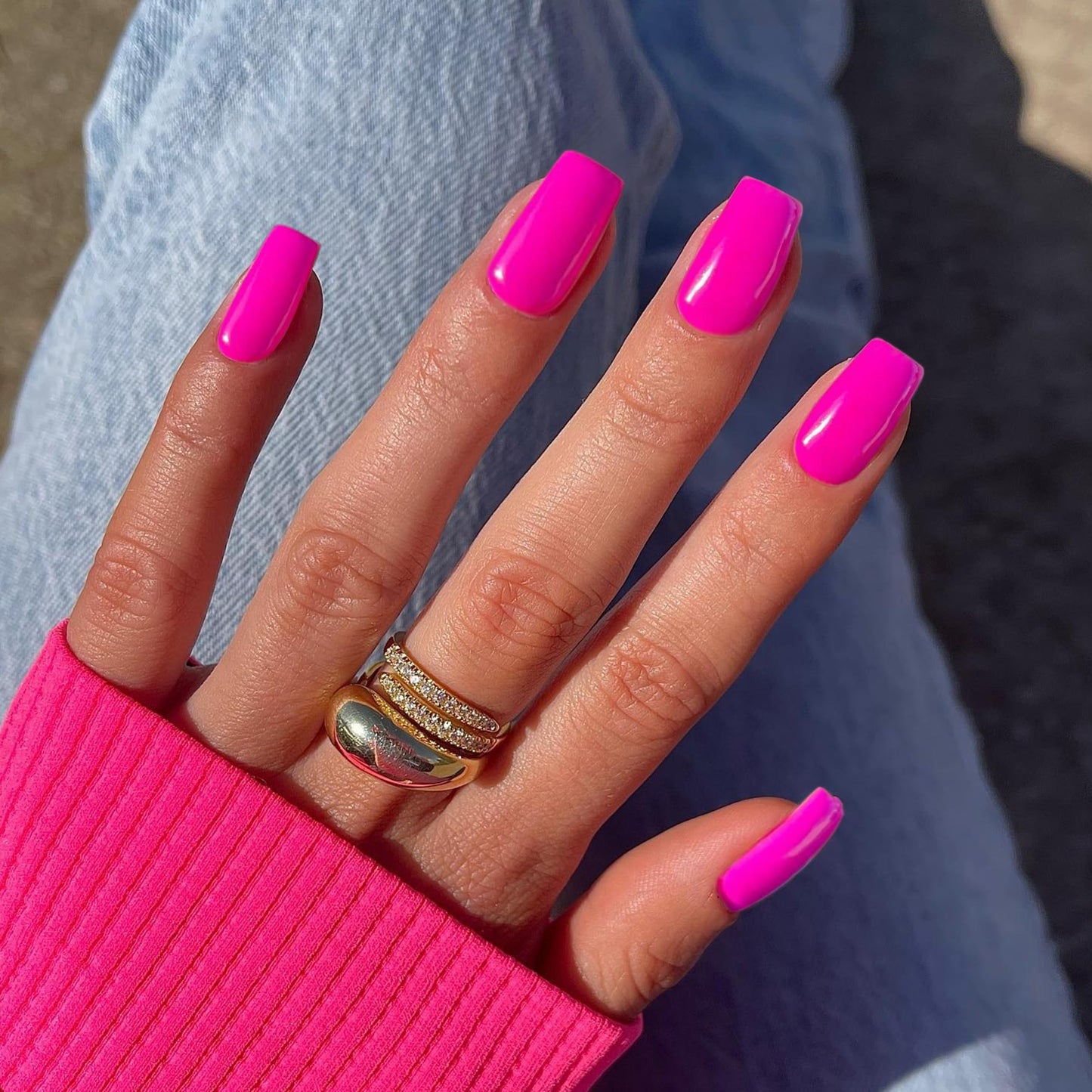 KQueenest Hot Pink Press on Nails Short Medium Square&Hot Pink Press on Nails Short Oval For Beach Party Daily Decoration in 48 PCS