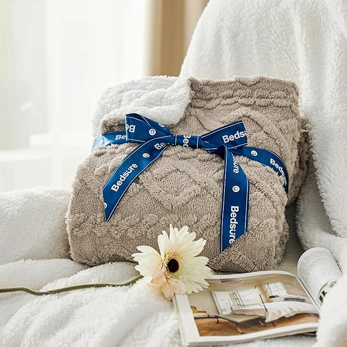 Bedsure Sherpa King Size Blanket for Bed- GentleSoft Fleece Fluffy & Cozy Cable Jacquard Tufted for Women Gift, Thick and Warm Blankets for Winter, Beige, 108x90 Inches