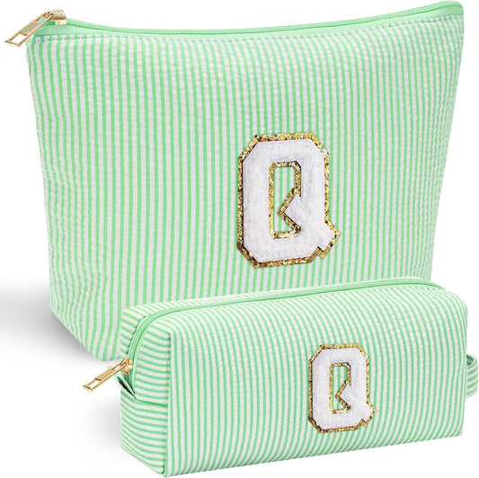YOOLIFE Initial Makeup Bag for Women Girls - Teenager Girl Gift Ideas | Cute Make Up Bag | Personalized Gifts for Women Friends | Skin Care Bag | Mothers Day Gifts | Tween Girls Trendy Stuff Q